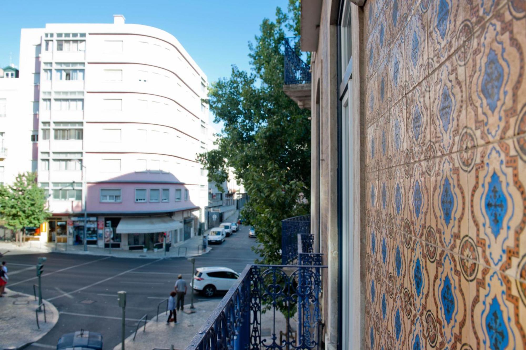 Her Majesty at Liberdade Avenue CR1E Lissabon Buitenkant foto